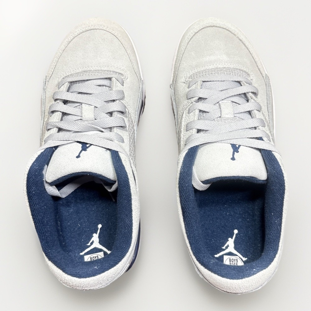Jordan Flight Court In Size 7 Youth - Picture 3 of 7